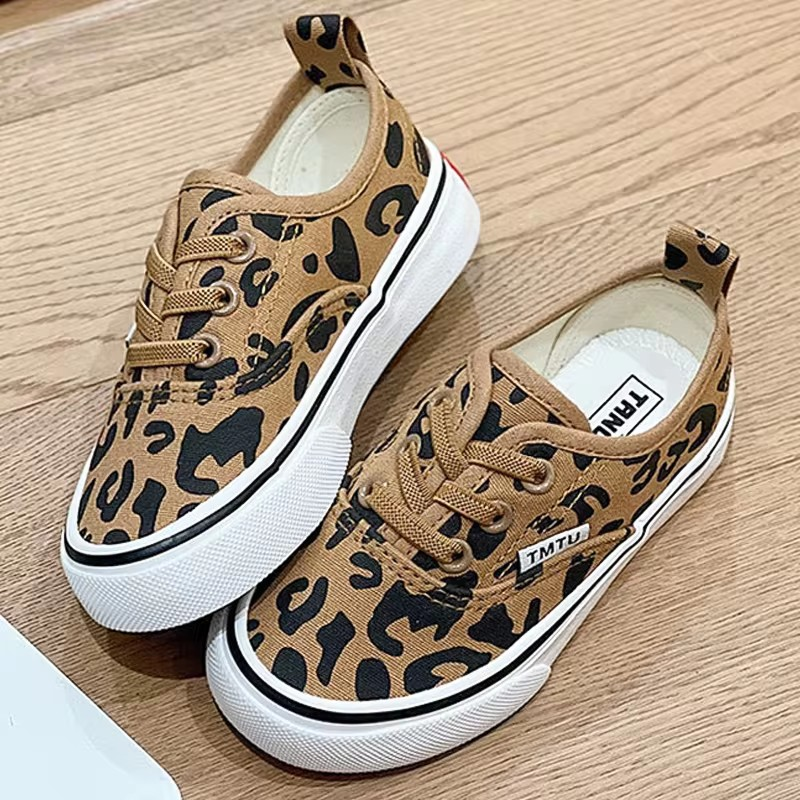 RETRO STYLE Canvas Sneakers